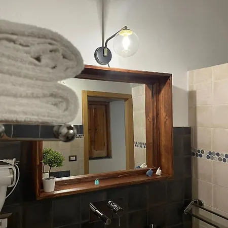 Guest house Le Ginestre Dell'etna 2*
