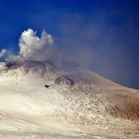 Le Ginestre Dell'etna 2*